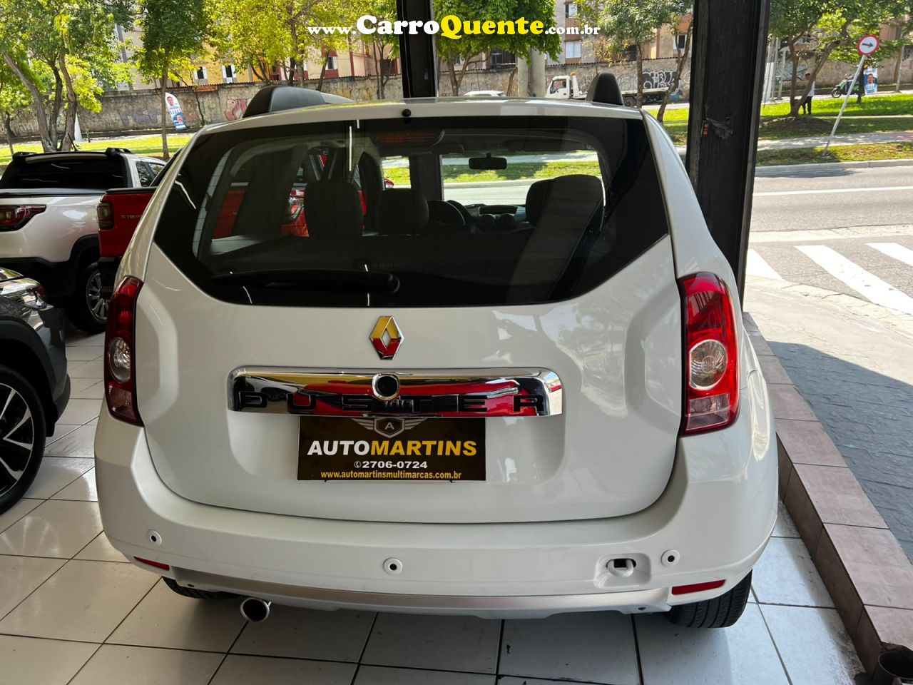 RENAULT DUSTER 2.0 DYNAMIQUE 4X2 16V 2014 - Loja