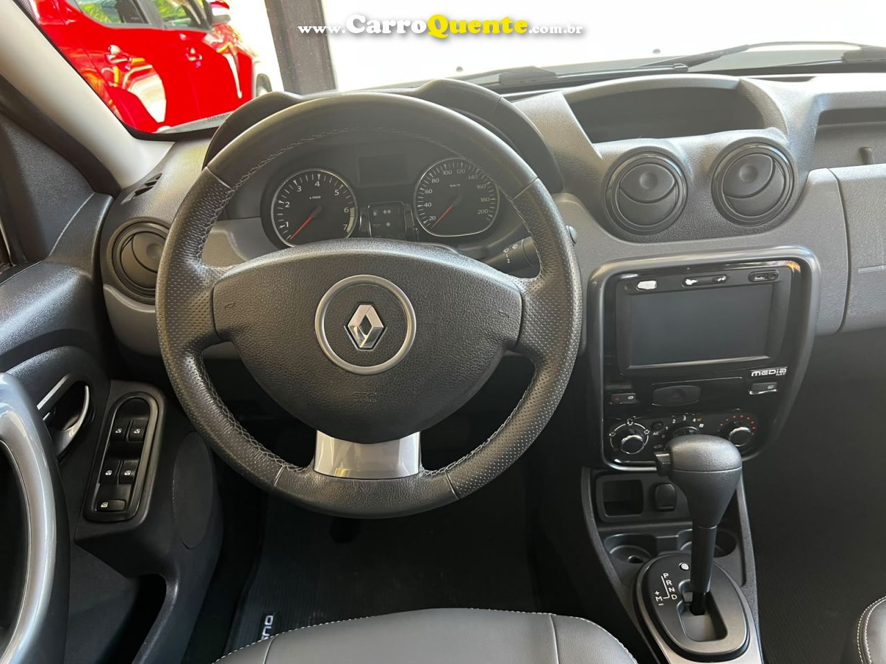 RENAULT DUSTER 2.0 DYNAMIQUE 4X2 16V 2014 - Loja