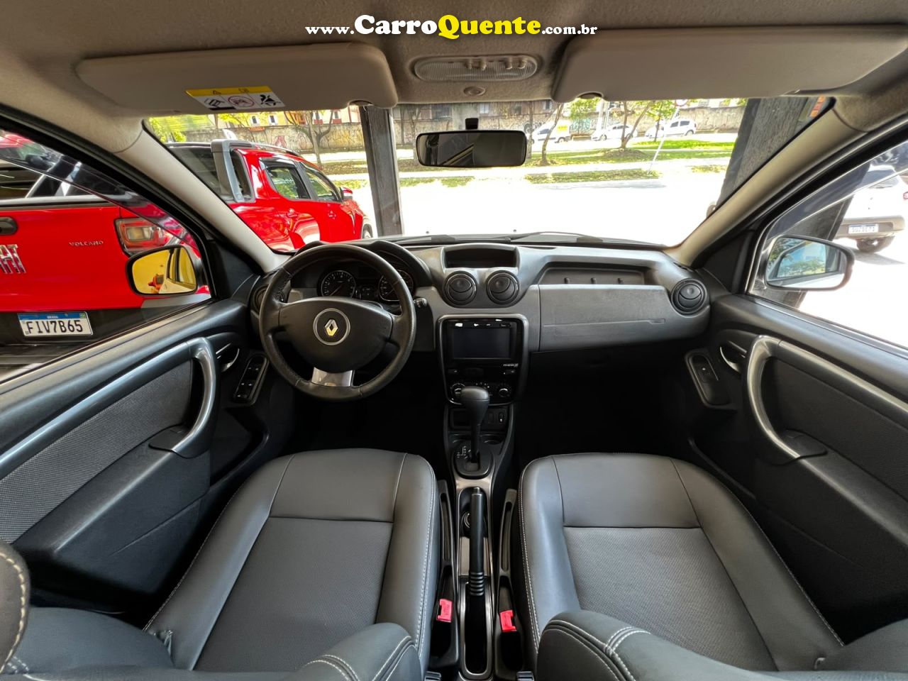 RENAULT DUSTER 2.0 DYNAMIQUE 4X2 16V 2014 - Loja