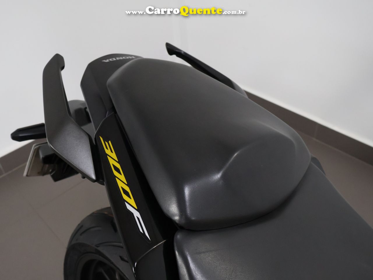 HONDA CB 300F TWISTER ABS 2023 - Loja