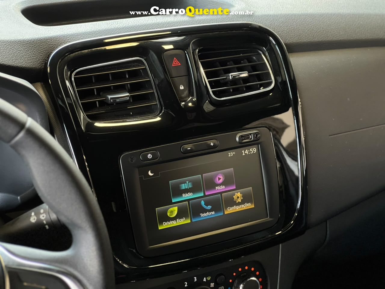 RENAULT LOGAN 1.0 12V SCE ZEN 2021 - Loja