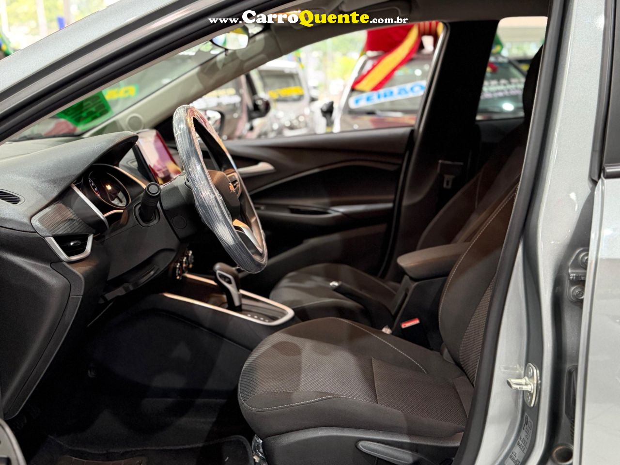 CHEVROLET ONIX 1.0 PLUS LT 2025 - Loja