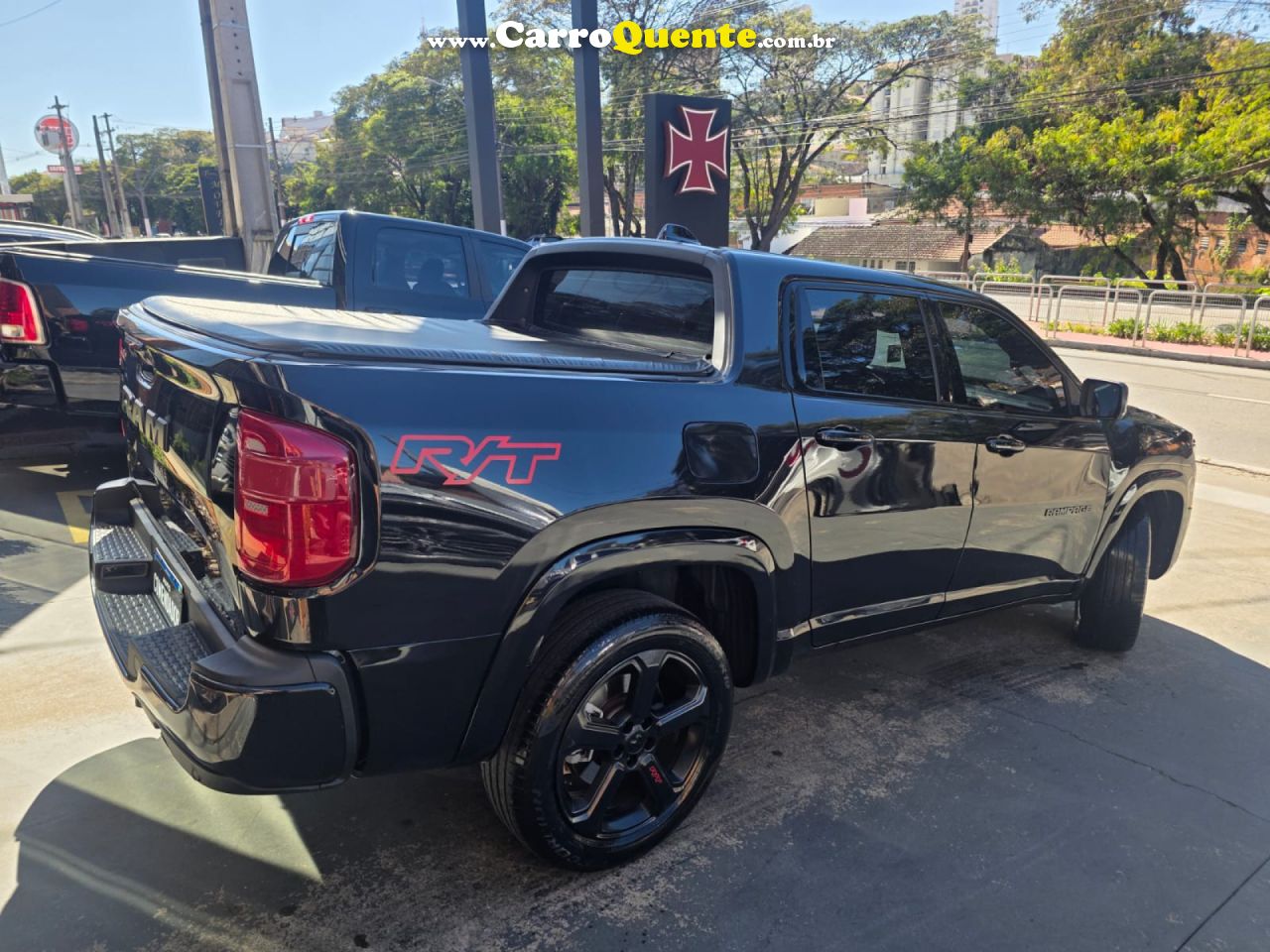 RAM   RAMPAGE RT HURRIC. 4 2.0 TB CD 4X4 AUT.   PRETO 2024 2.0 GASOLINA - Loja