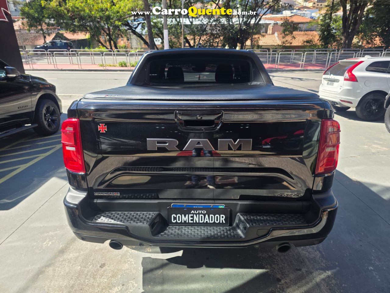 RAM   RAMPAGE RT HURRIC. 4 2.0 TB CD 4X4 AUT.   PRETO 2024 2.0 GASOLINA - Loja