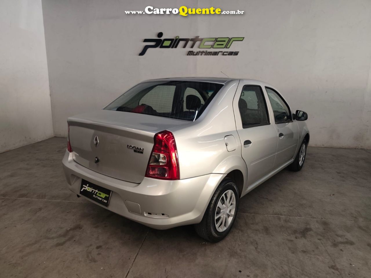 RENAULT   LOGAN AUTHENTIQUE HI-FLEX 1.0 16V 4P   PRATA 2011 1.0 GASOLINA - Loja