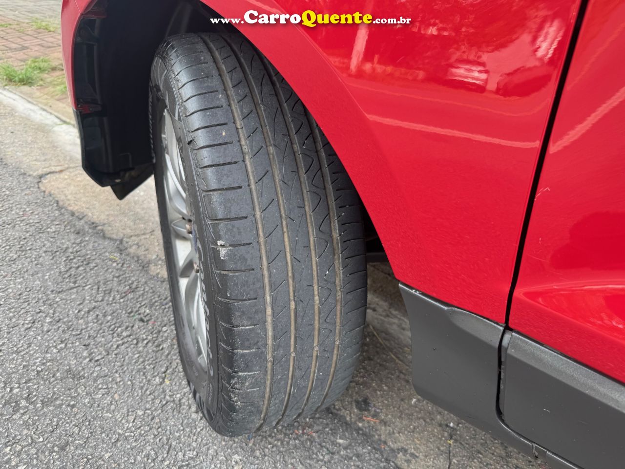FORD   ECOSPORT FREESTYLE 2.0 16V FLEX 5P   VERMELHO 2014 2.0 FLEX - Loja