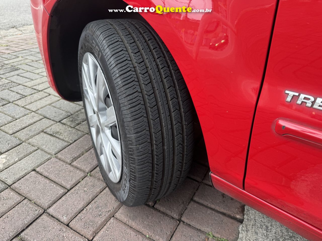 VOLKSWAGEN   FOX 1.0 MI TOTAL FLEX 8V 3P   VERMELHO 2010 1.0 FLEX - Loja
