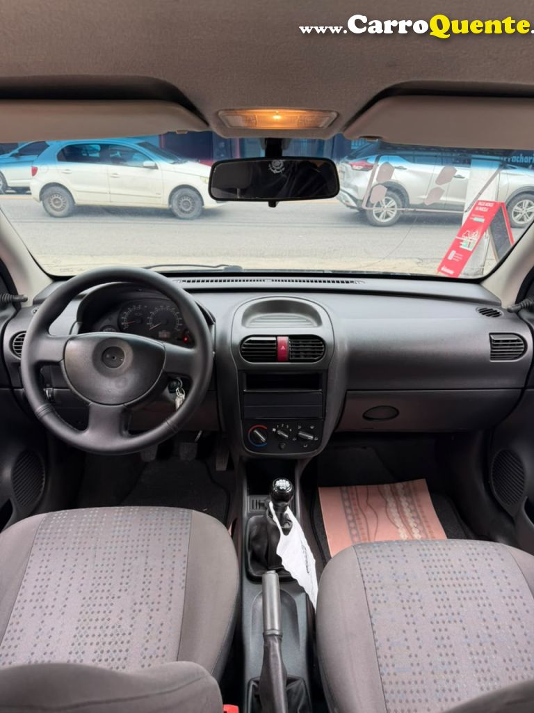CHEVROLET   CORSA HAT. MAXX 1.4 8V ECONOFLEX 5P   PRETO 2011 1.4 FLEX - Loja