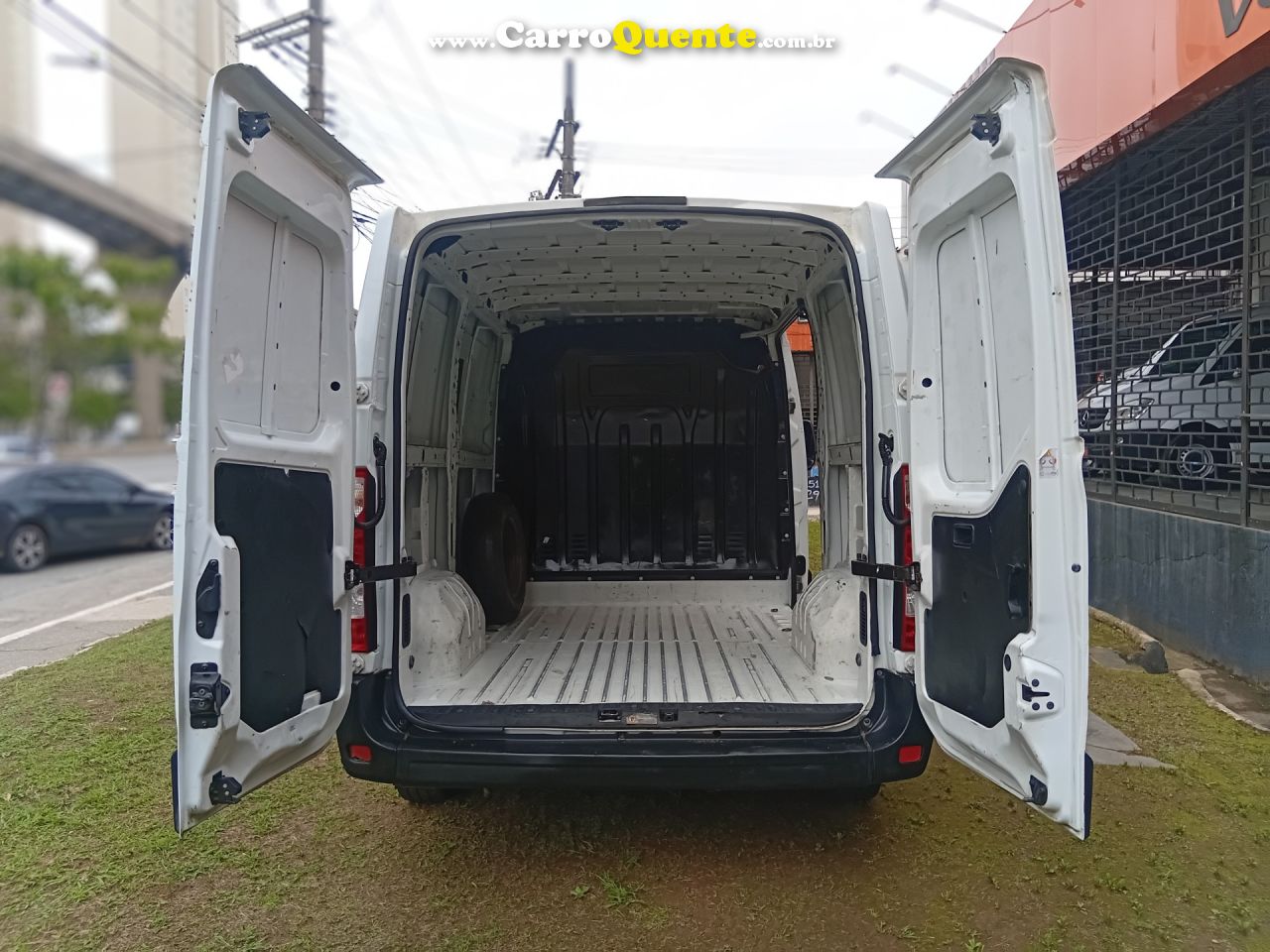 RENAULT   MASTER 2.3 DCI FURGÃO 16V DIESEL   BRANCO 2017 2.3 DIESEL - Loja