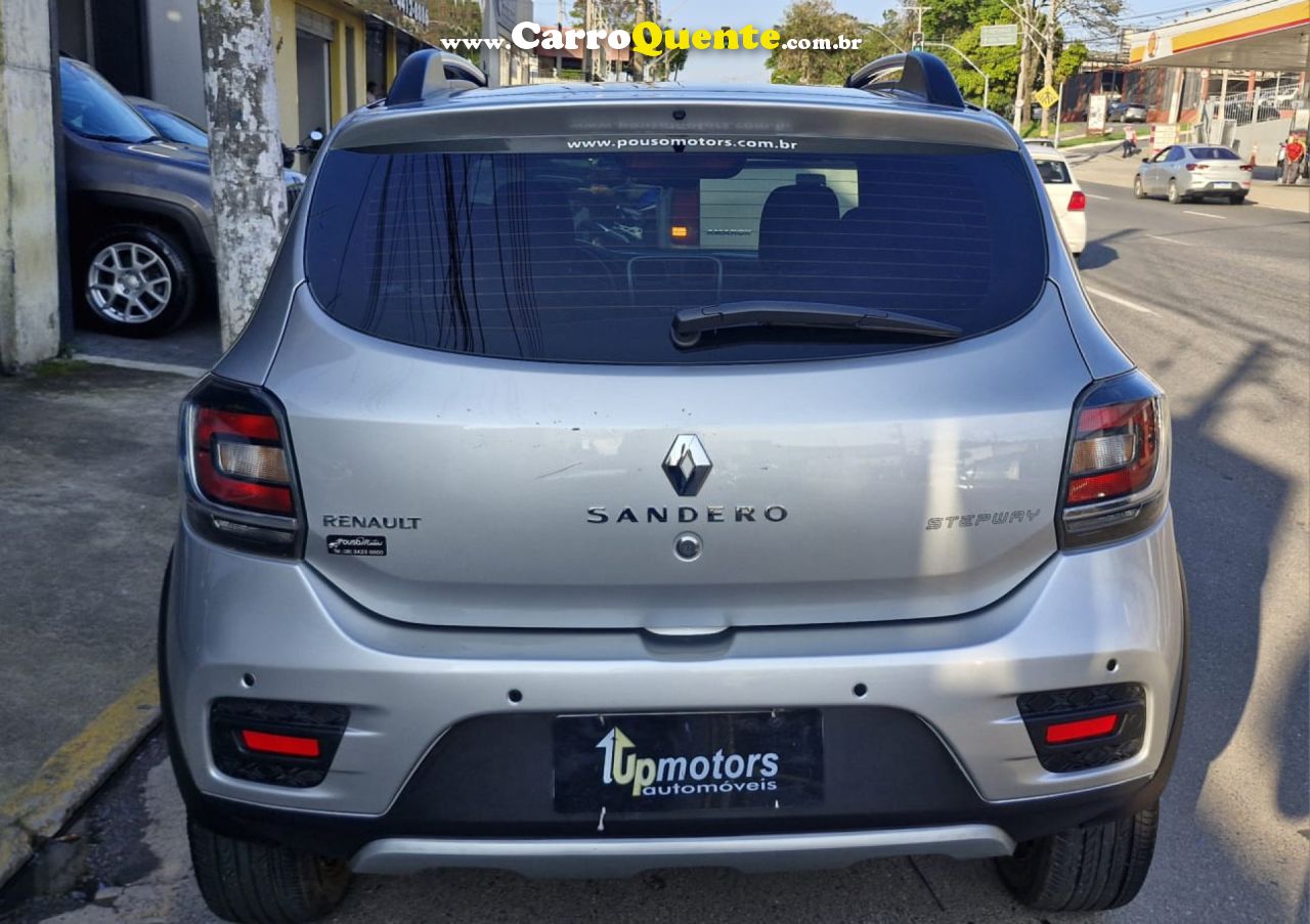 RENAULT   SANDERO STEPWAY EXP. FLEX 1.6 16V 5P   PRATA 2019 1.6 FLEX - Loja