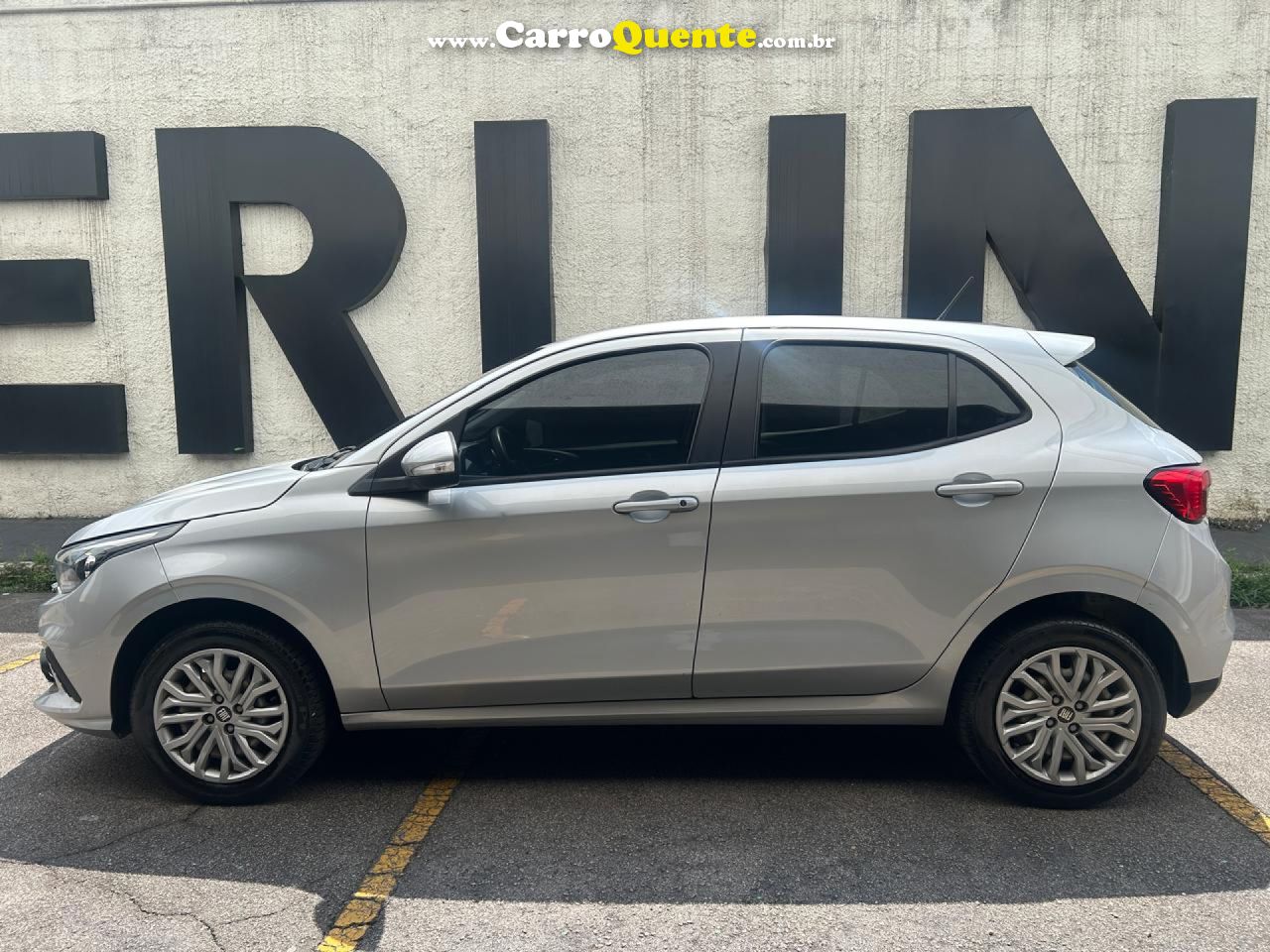FIAT   ARGO DRIVE 1.0 6V FLEX   PRATA 2022 1.0 FLEX - Loja