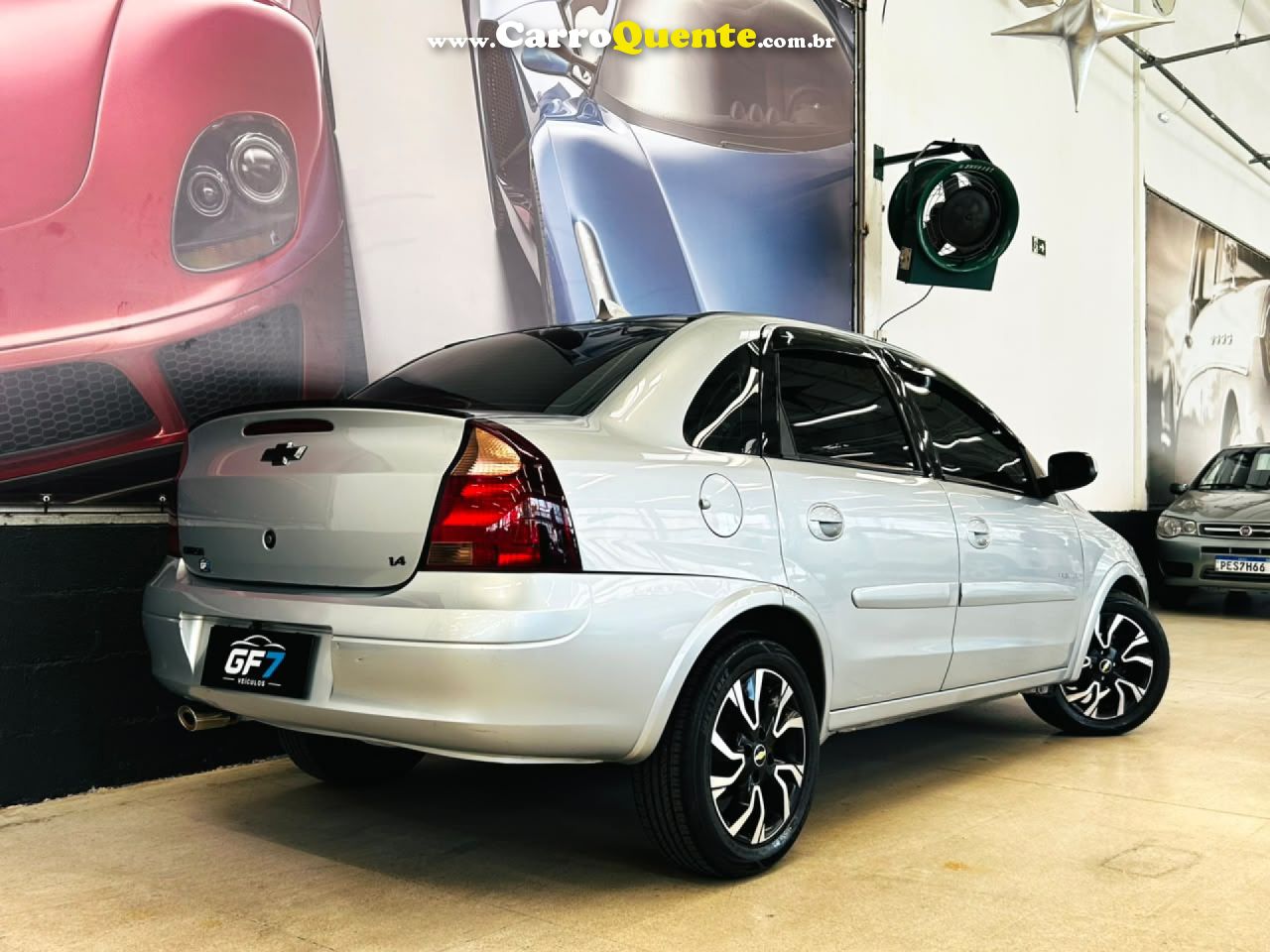 CHEVROLET   CORSA SED. PREMIUM 1.4 8V ECONOFLEX 4P   PRATA 2011 1.4 GASOLINA - Loja