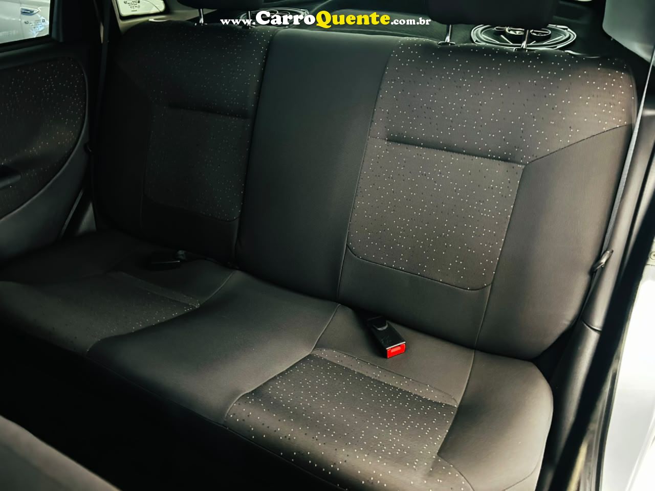 CHEVROLET   CORSA SED. PREMIUM 1.4 8V ECONOFLEX 4P   PRATA 2011 1.4 GASOLINA - Loja