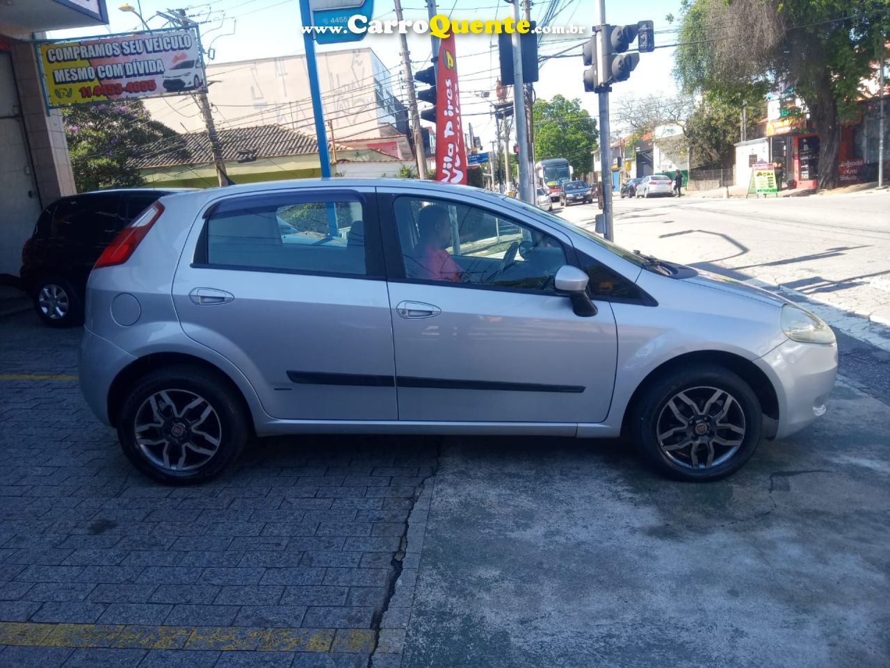 FIAT   PUNTO  ELX 1.4 FIRE FLEX 8V 5P   PRATA 2010 1.4 FLEX - Loja