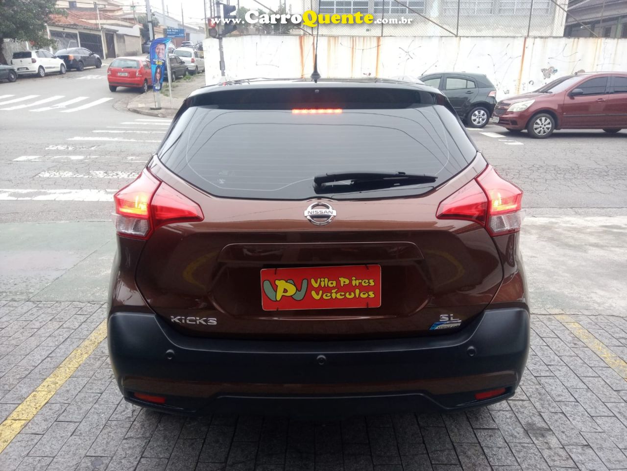 NISSAN   KICKS SL 1.6 16V FLEXSTAR 5P AUT.   MARROM 2018 1.6 GASOLINA - Loja