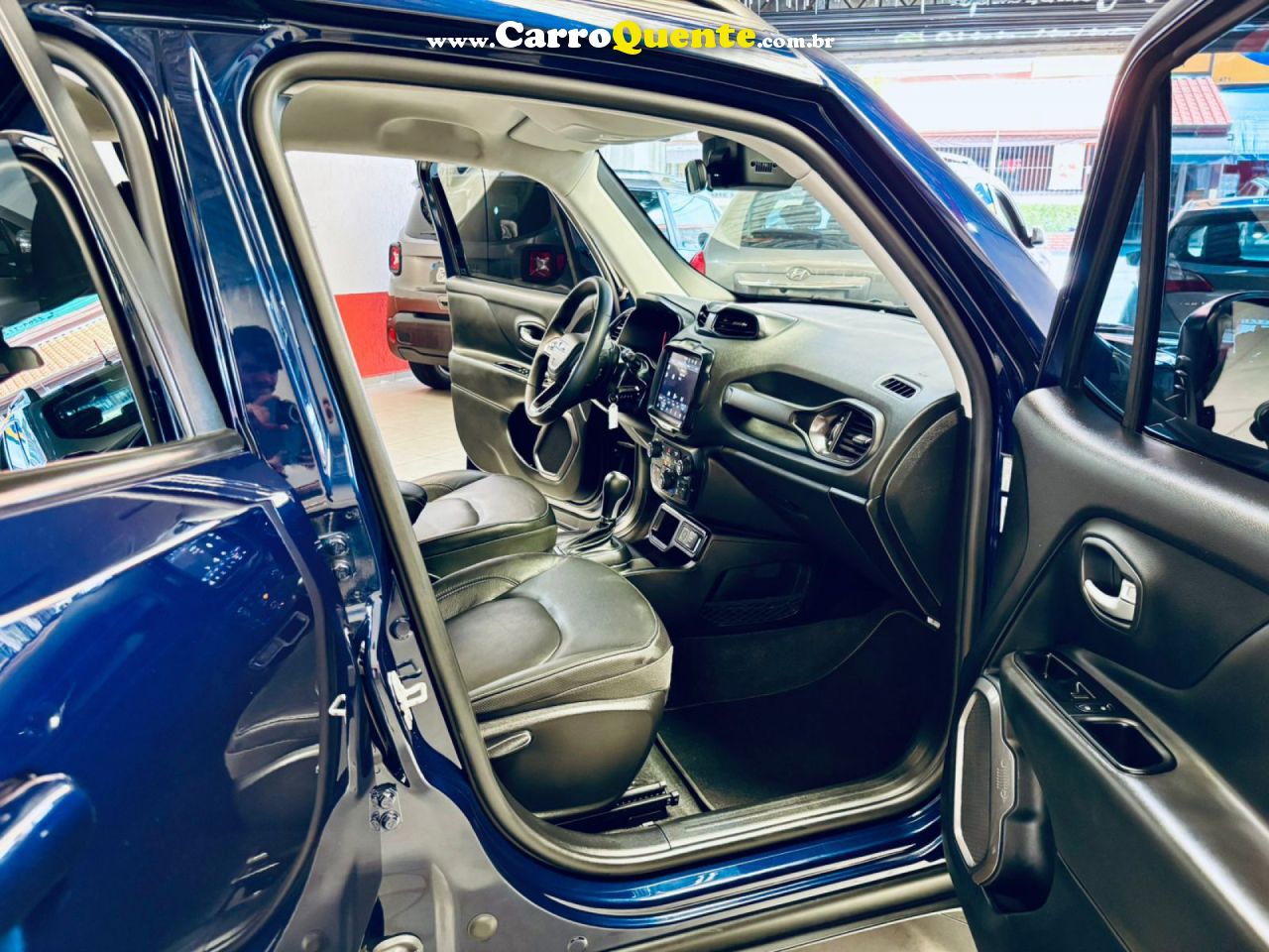 JEEP   RENEGADE LONG. T270 1.3 TB 4X2 FLEX AUT.   AZUL 2025 1.3 FLEX - Loja