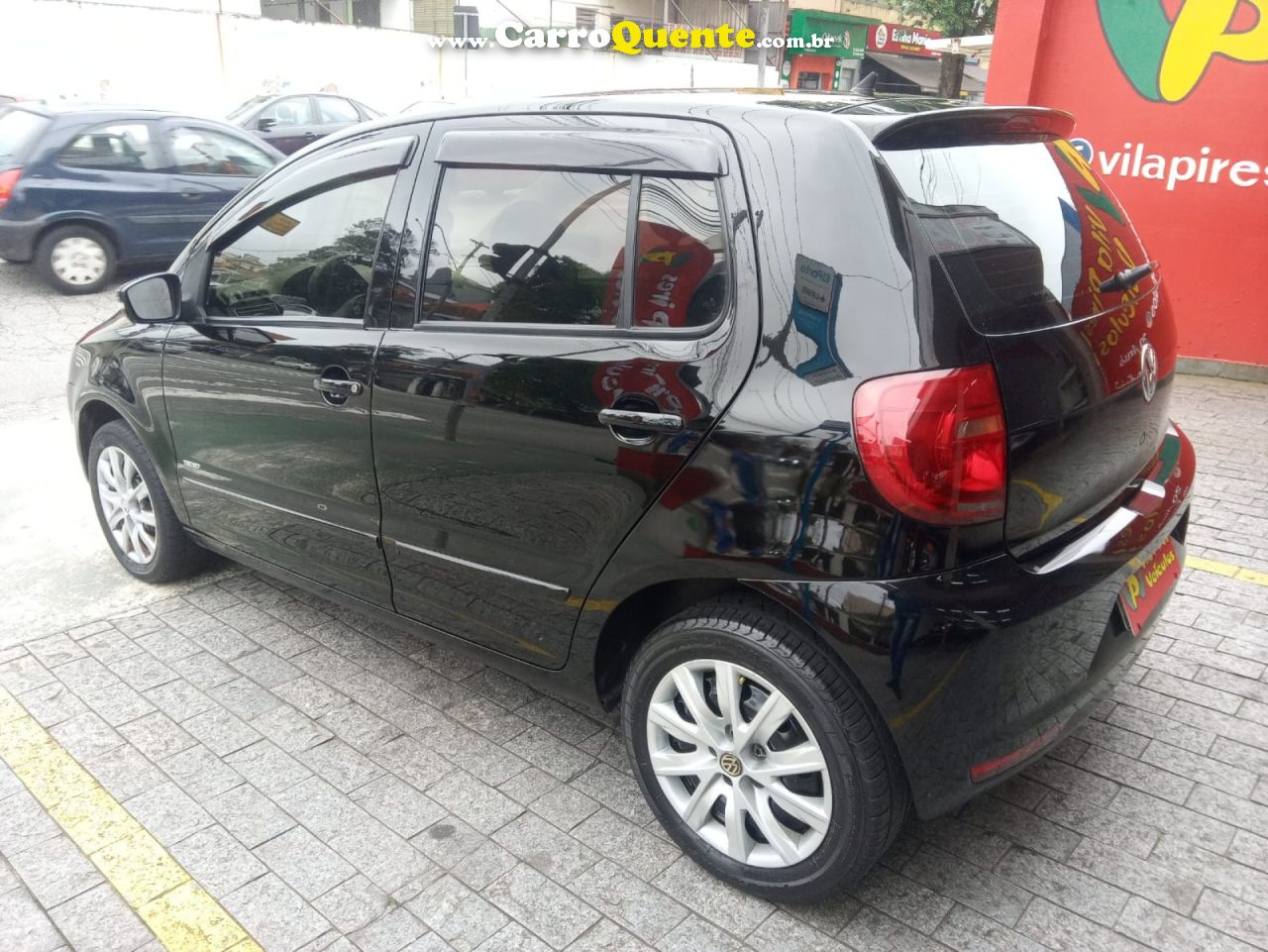 VOLKSWAGEN   FOX PLUS 1.0MI 1.0MI TOTAL FLEX 8V 4P   PRETO 2010 1.0 FLEX - Loja