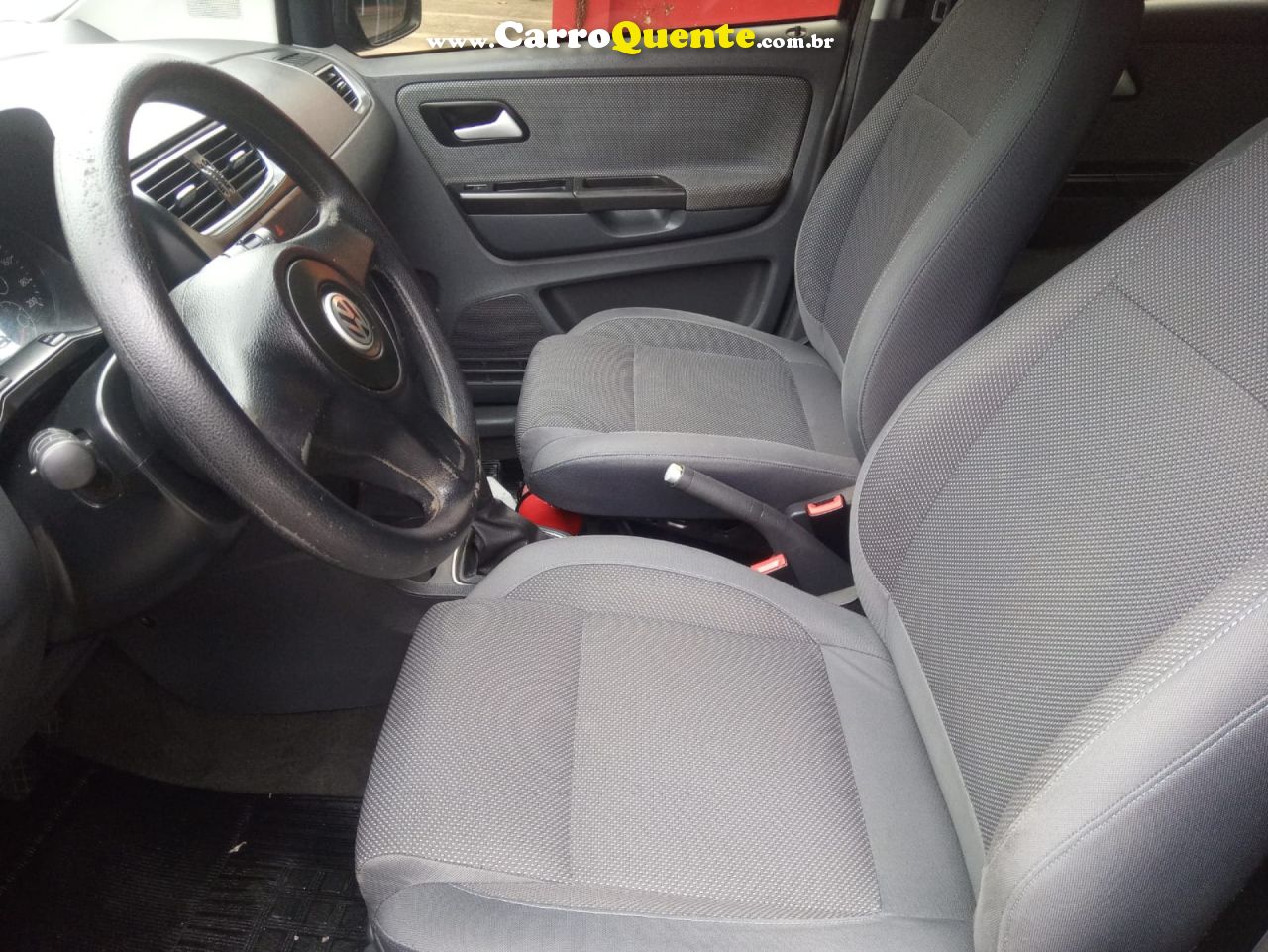 VOLKSWAGEN   FOX PLUS 1.0MI 1.0MI TOTAL FLEX 8V 4P   PRETO 2010 1.0 FLEX - Loja