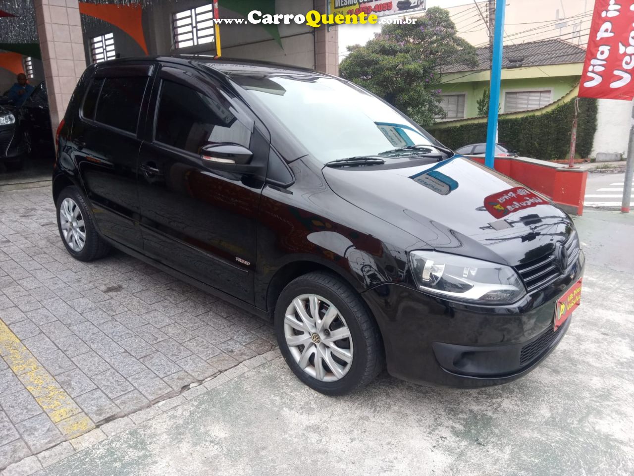 VOLKSWAGEN   FOX PLUS 1.0MI 1.0MI TOTAL FLEX 8V 4P   PRETO 2010 1.0 FLEX - Loja