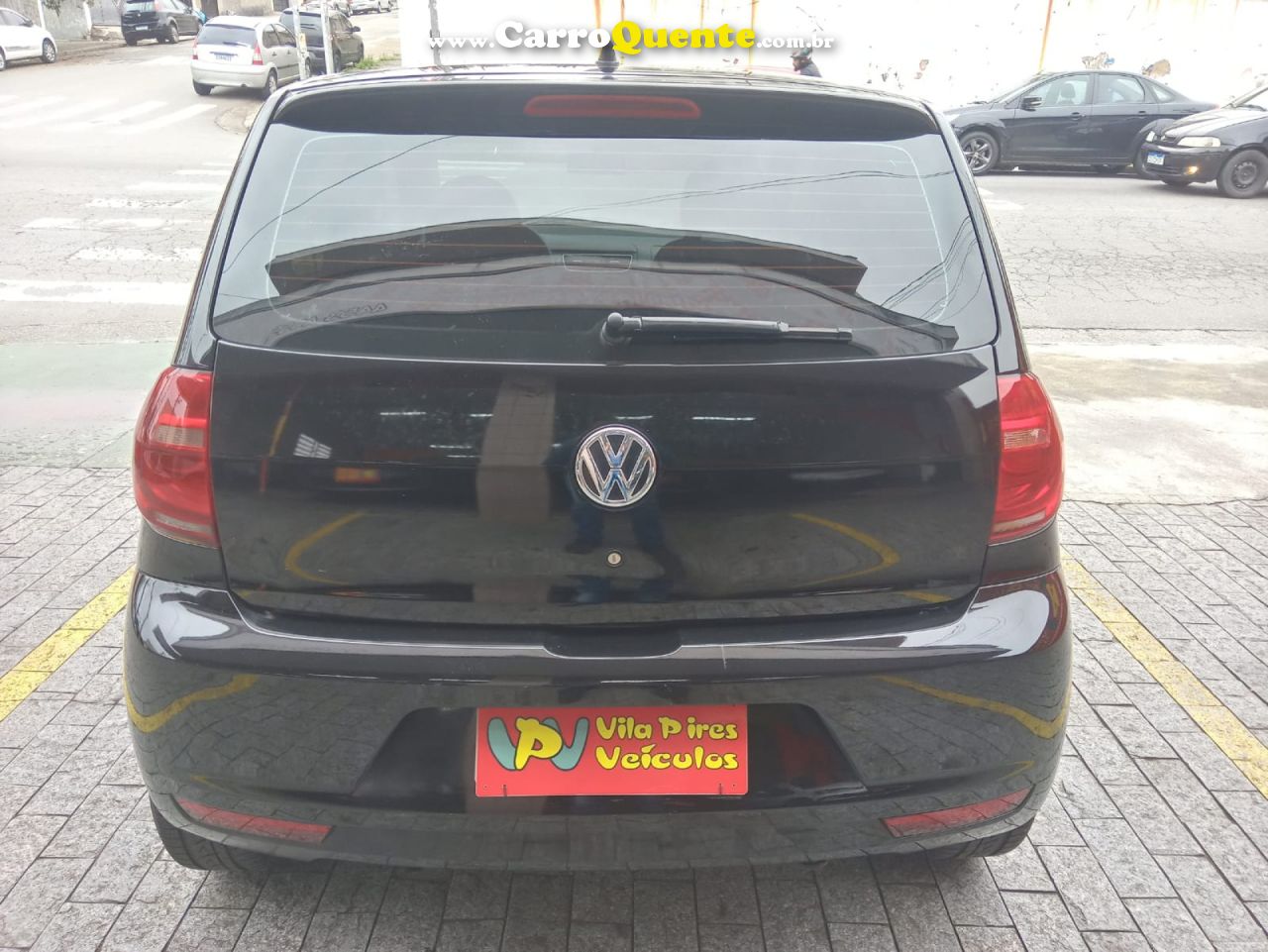 VOLKSWAGEN   FOX PLUS 1.0MI 1.0MI TOTAL FLEX 8V 4P   PRETO 2010 1.0 FLEX - Loja
