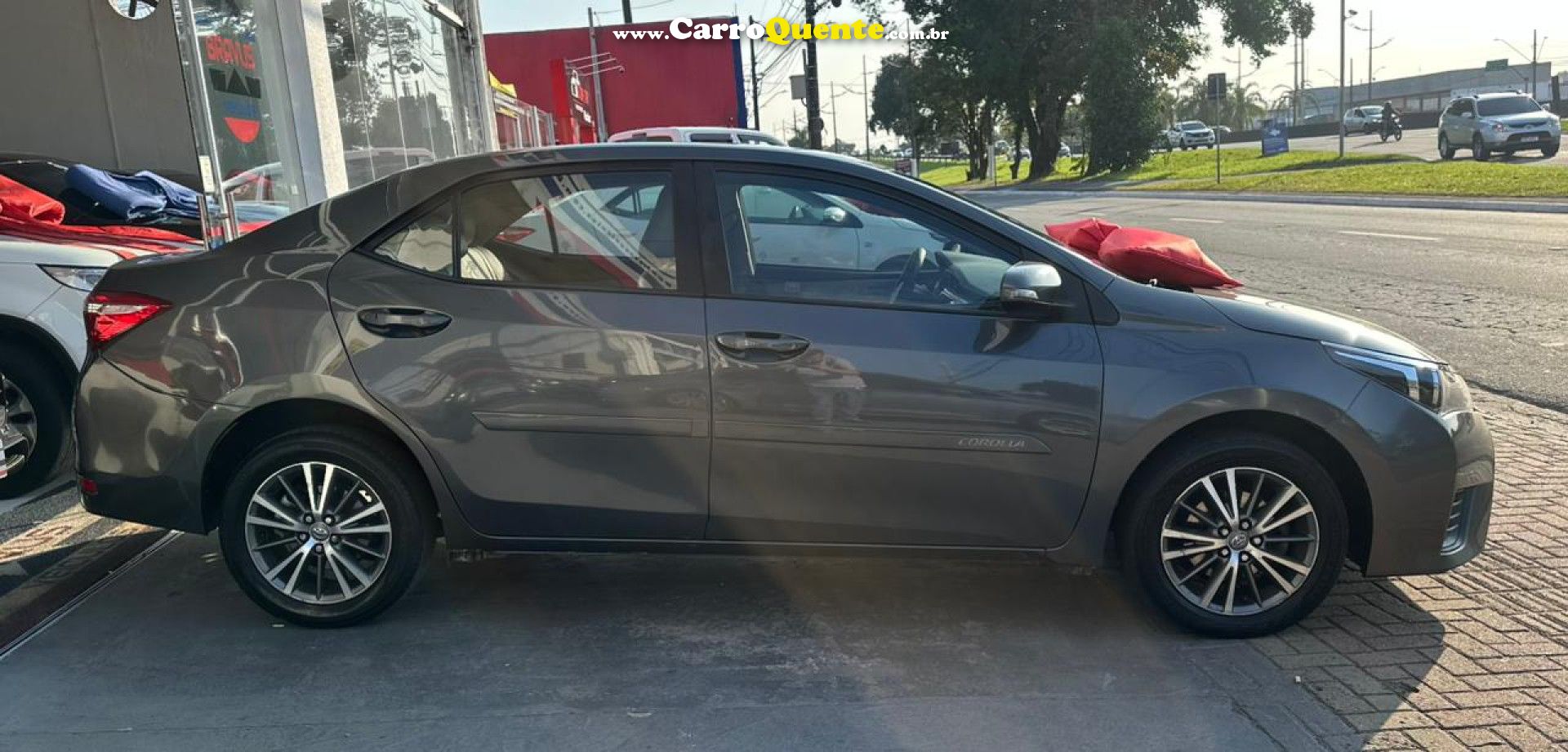TOYOTA   COROLLA GLI 1.8 FLEX 16V  AUT.   CINZA 2017 1.8 FLEX - Loja