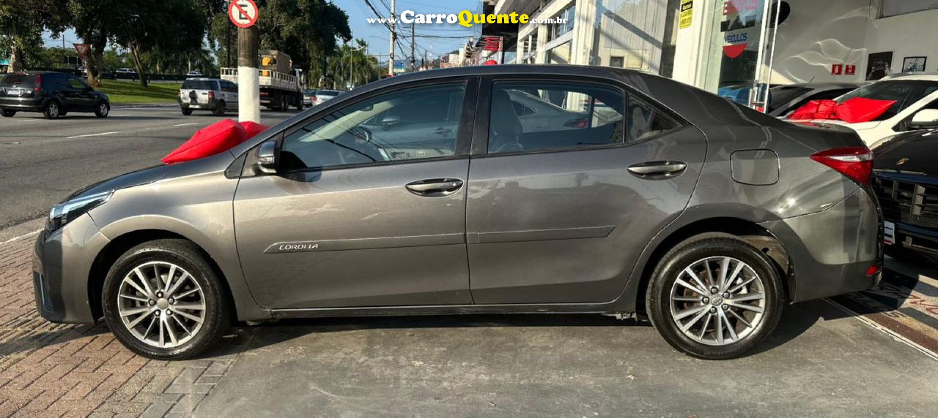 TOYOTA   COROLLA GLI 1.8 FLEX 16V  AUT.   CINZA 2017 1.8 FLEX - Loja