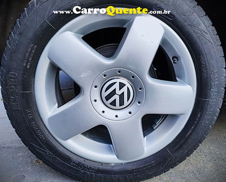 Volkswagen FOX 1.0 MI CITY 8V FLEX 2P MANUAL - Loja