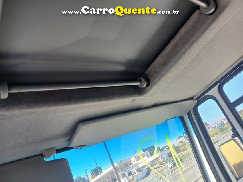 Ford Cargo 815 Ford 815 baú - Loja