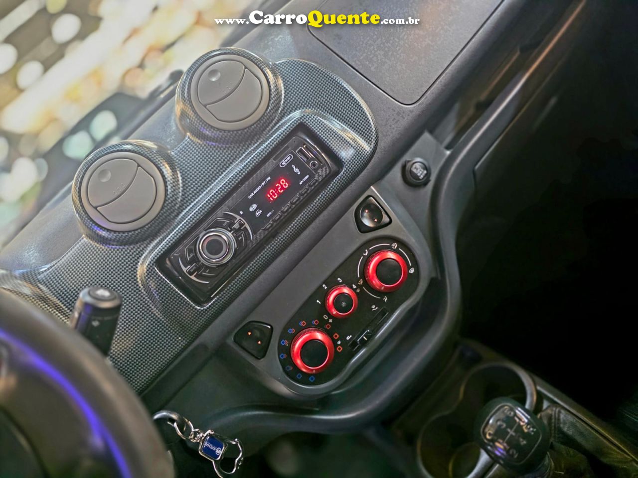 FIAT UNO 1.4 EVO SPORTING 8V 2012 - Loja