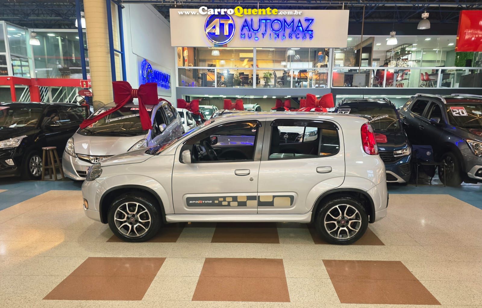 FIAT UNO 1.4 EVO SPORTING 8V 2012 - Loja