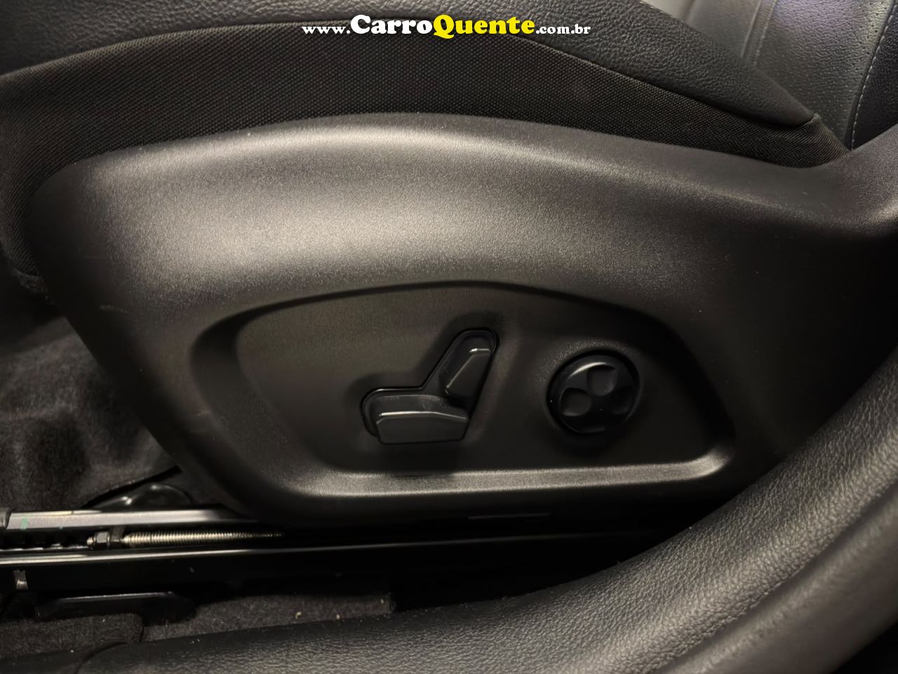 FIAT TORO 1.3 TURBO 270 VOLCANO 2024 - Loja