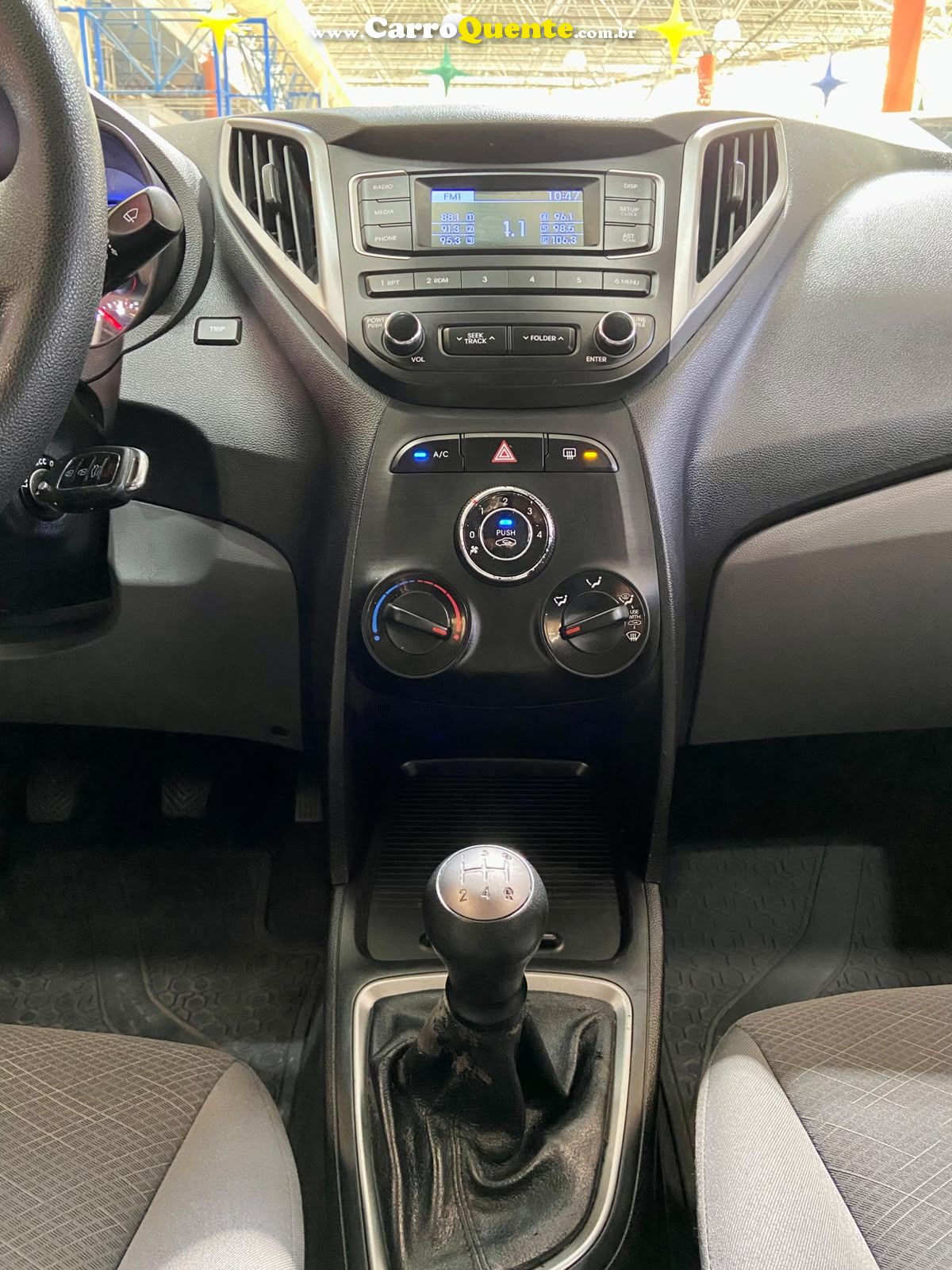 HYUNDAI HB20S 1.0 COMFORT PLUS 12V 2019 - Loja