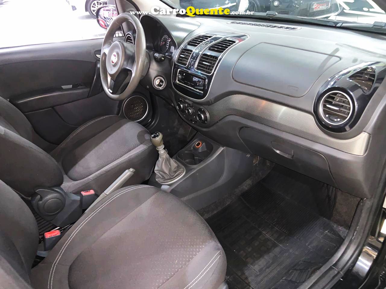 FIAT GRAND 2015 - Loja