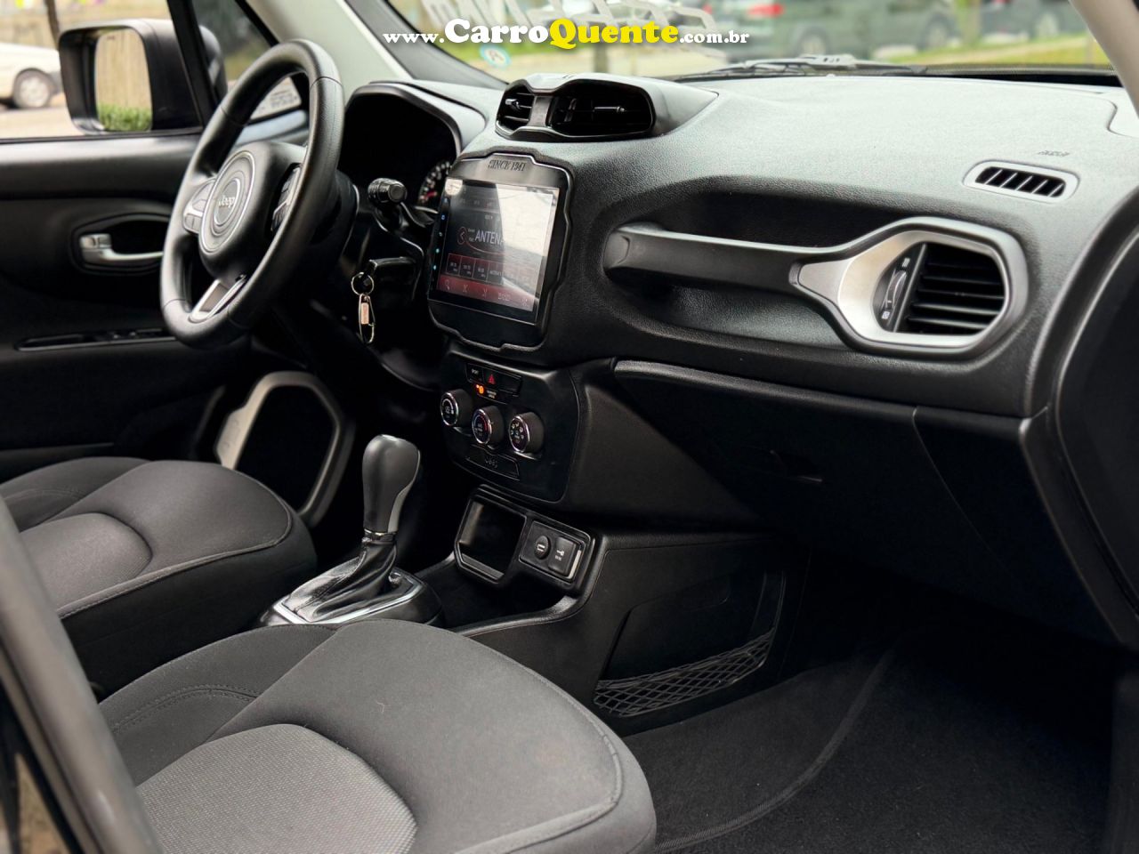 JEEP RENEGADE 1.8 16V 2019 - Loja