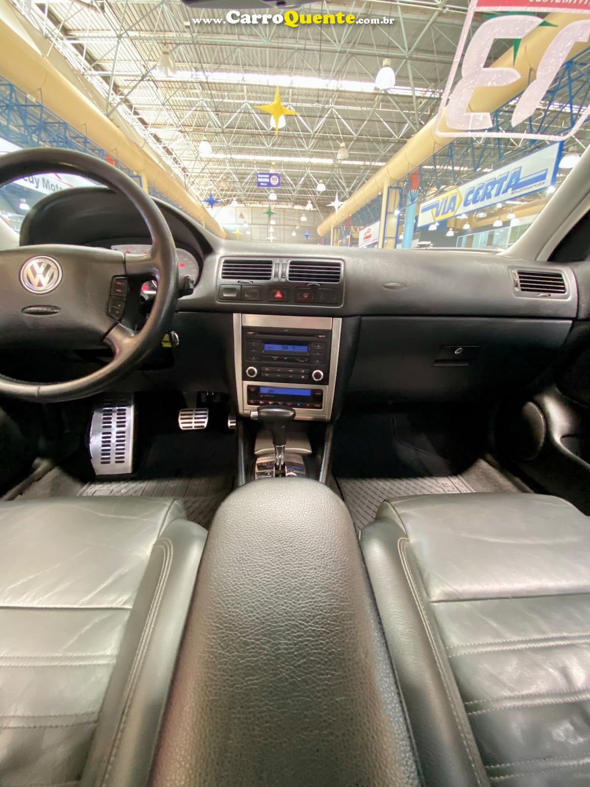 VOLKSWAGEN GOLF 2.0 MI SPORTLINE 8V 2013 - Loja