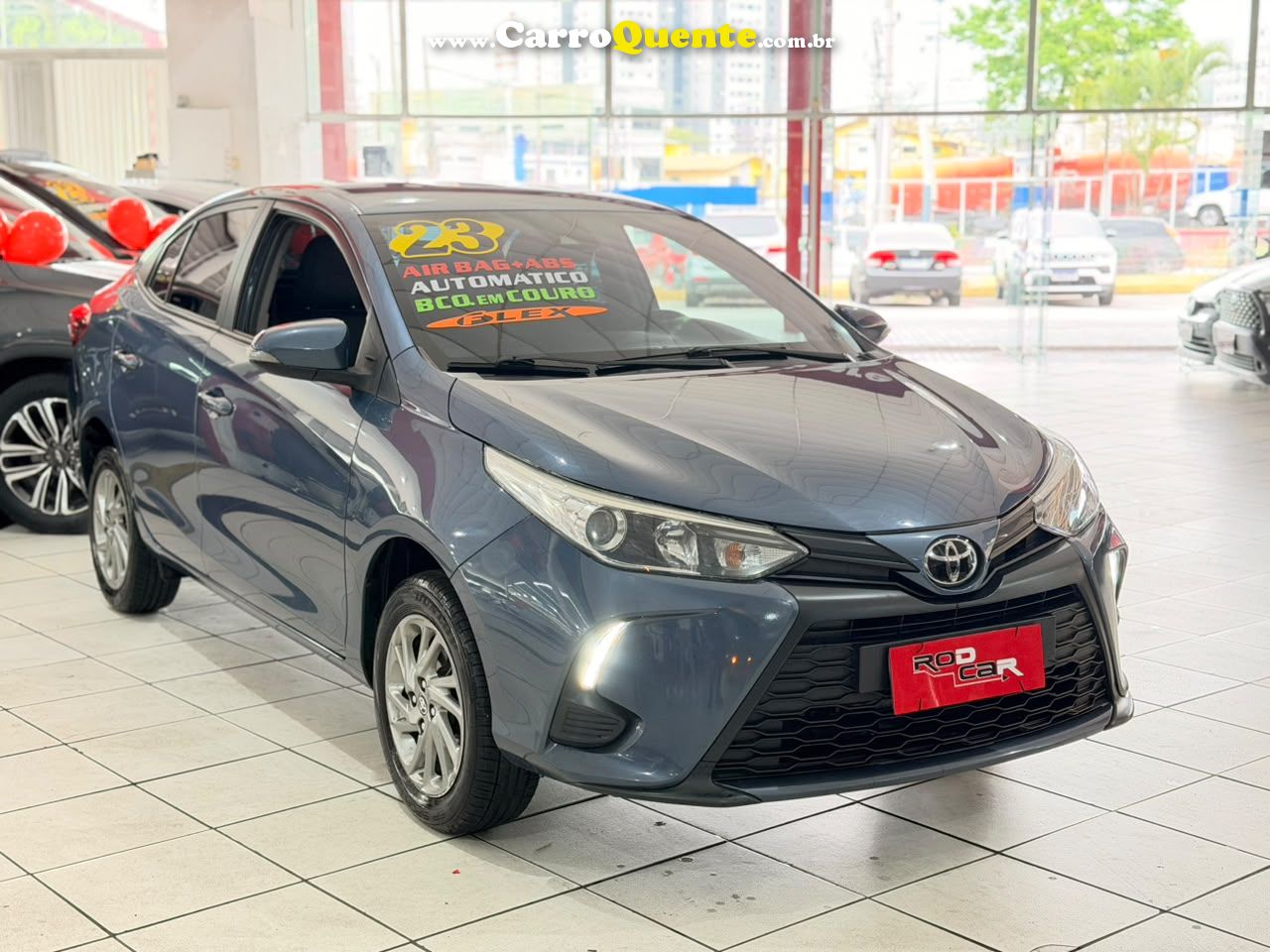 TOYOTA YARIS 1.5 16V SEDAN XS CONNECT MULTIDRIVE 2023 - Loja