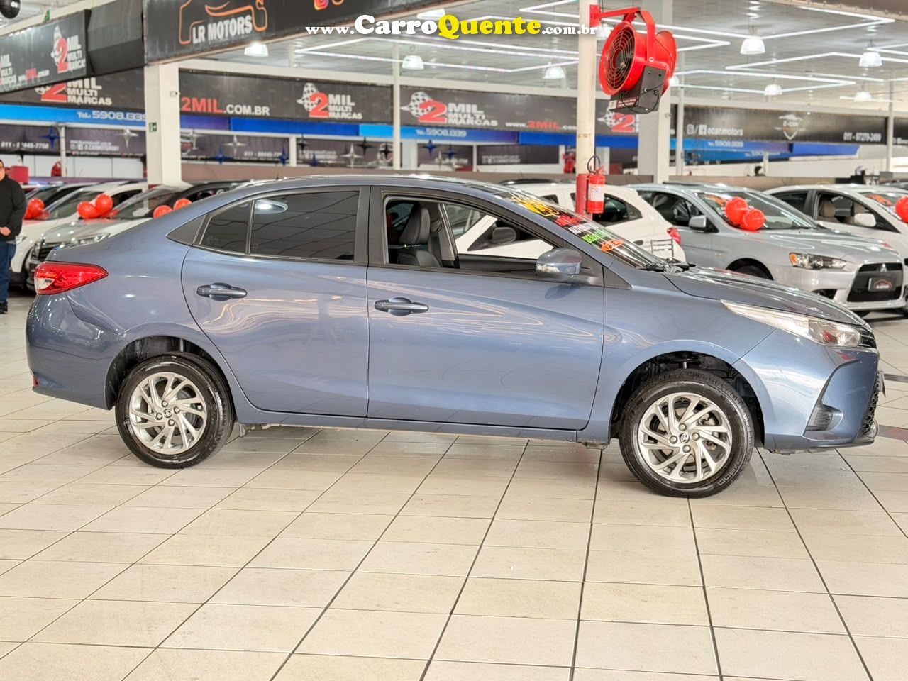 TOYOTA YARIS 1.5 16V SEDAN XS CONNECT MULTIDRIVE 2023 - Loja