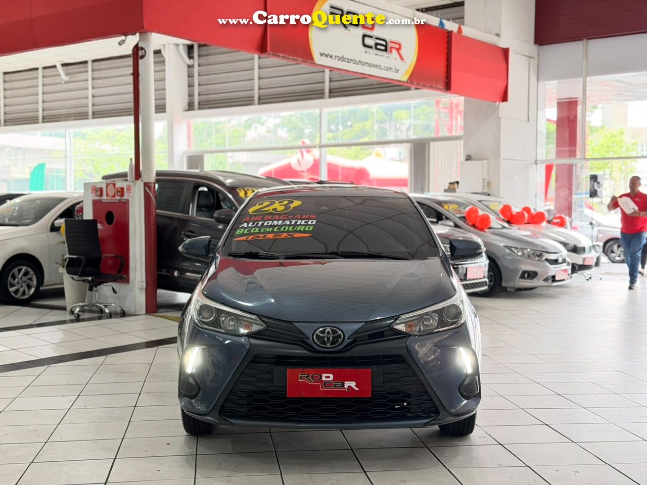 TOYOTA YARIS 1.5 16V SEDAN XS CONNECT MULTIDRIVE 2023 - Loja