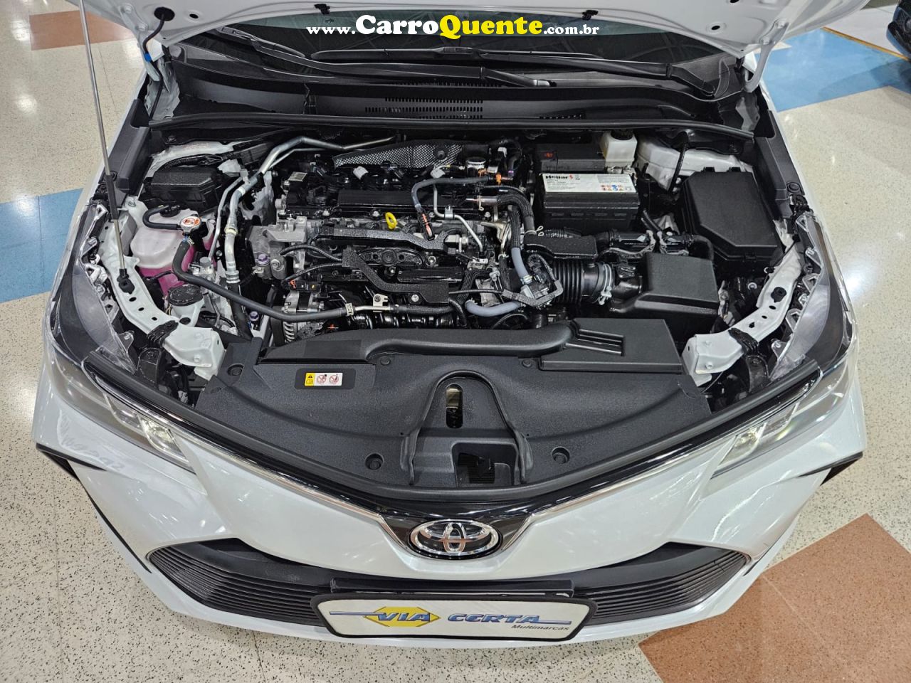 TOYOTA COROLLA 2.0 VVT GLI AUTOMÁTICO * C/ 13.400 KM Apenas * 2025 - Loja