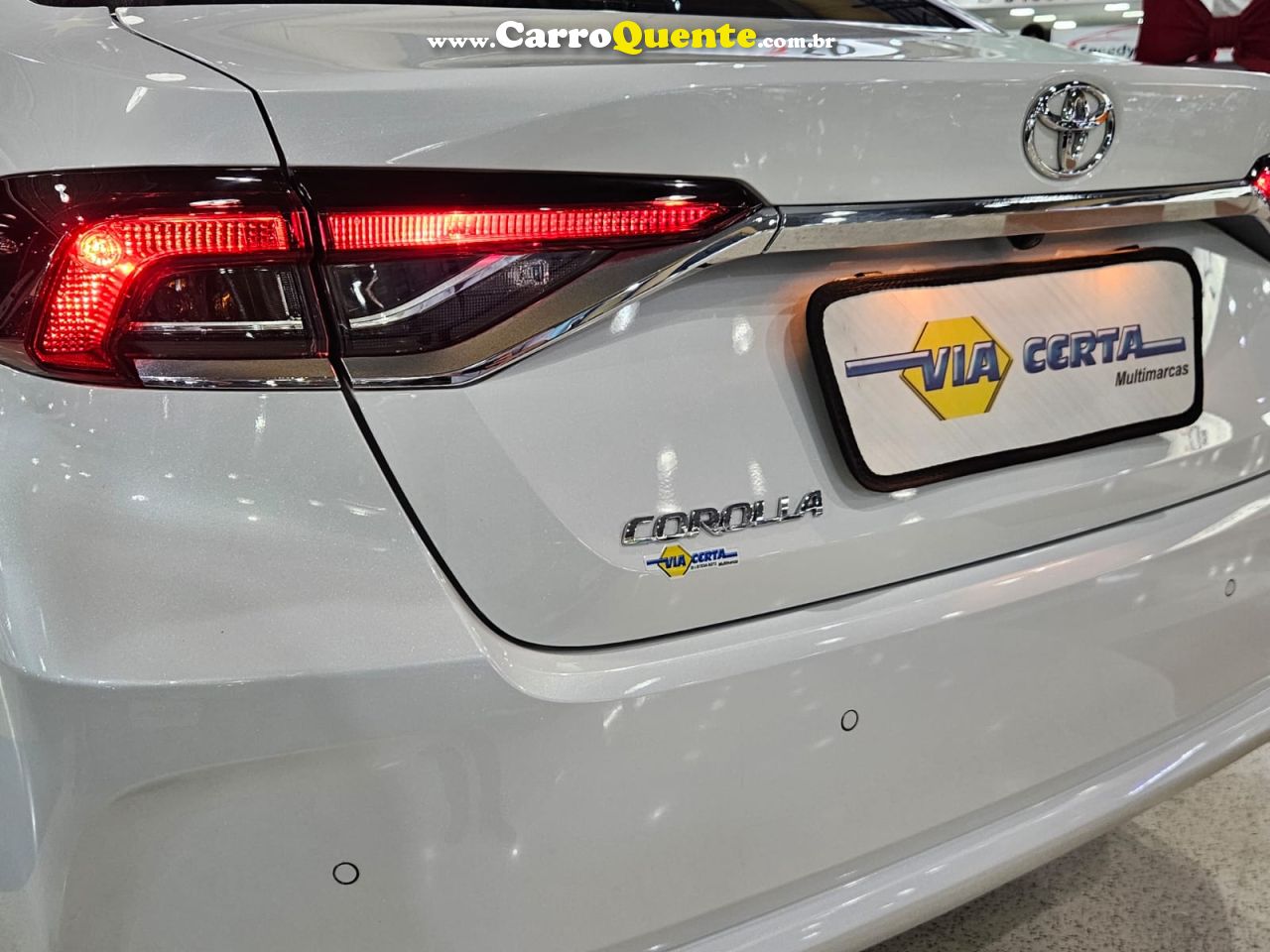 TOYOTA COROLLA 2.0 VVT GLI AUTOMÁTICO * C/ 13.400 KM Apenas * 2025 - Loja