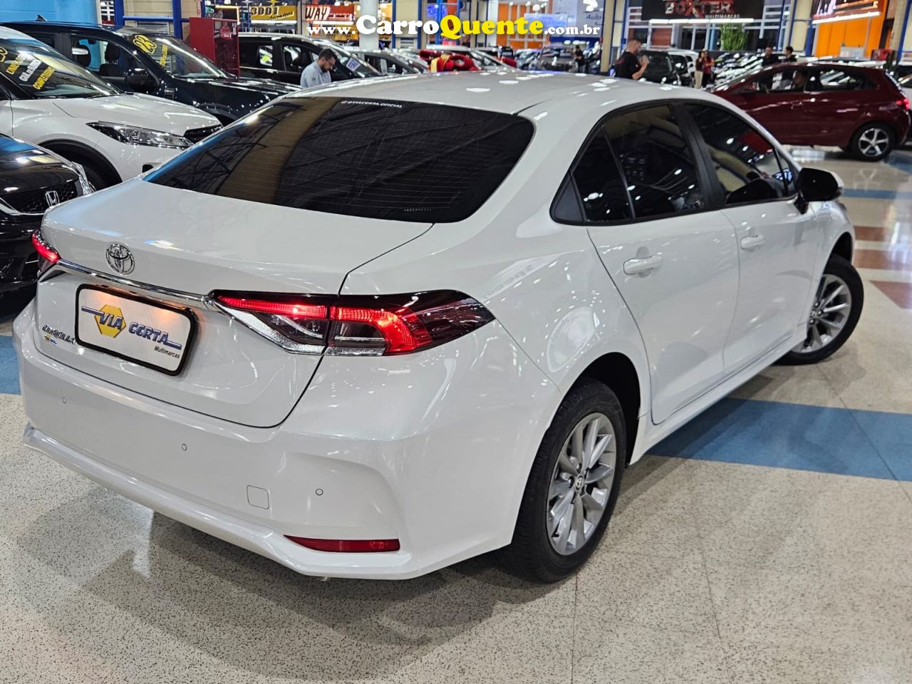 TOYOTA COROLLA 2.0 VVT GLI AUTOMÁTICO * C/ 13.400 KM Apenas * 2025 - Loja