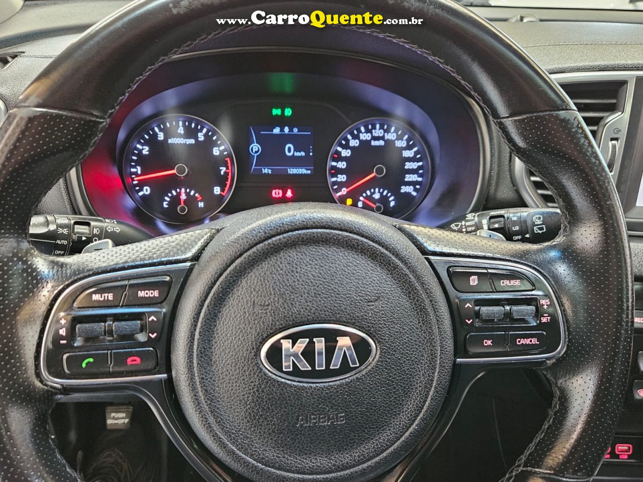 KIA SPORTAGE 2.0 EX FLEX * C/ TETO SOLAR * 2018 - Loja