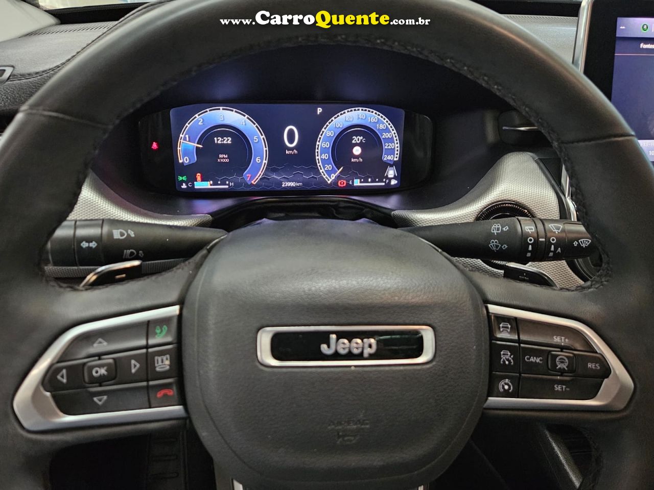 JEEP COMPASS 1.3 TURBO LONGITUDE NIGHT EAGLE *23.000 Km Apenas 2025 - Loja