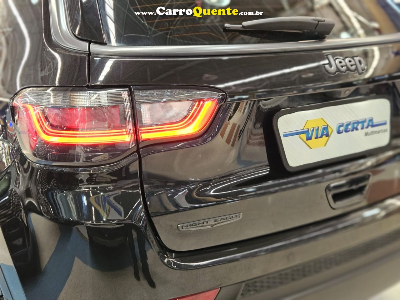 JEEP COMPASS 1.3 TURBO LONGITUDE NIGHT EAGLE *23.000 Km Apenas 2025 - Loja