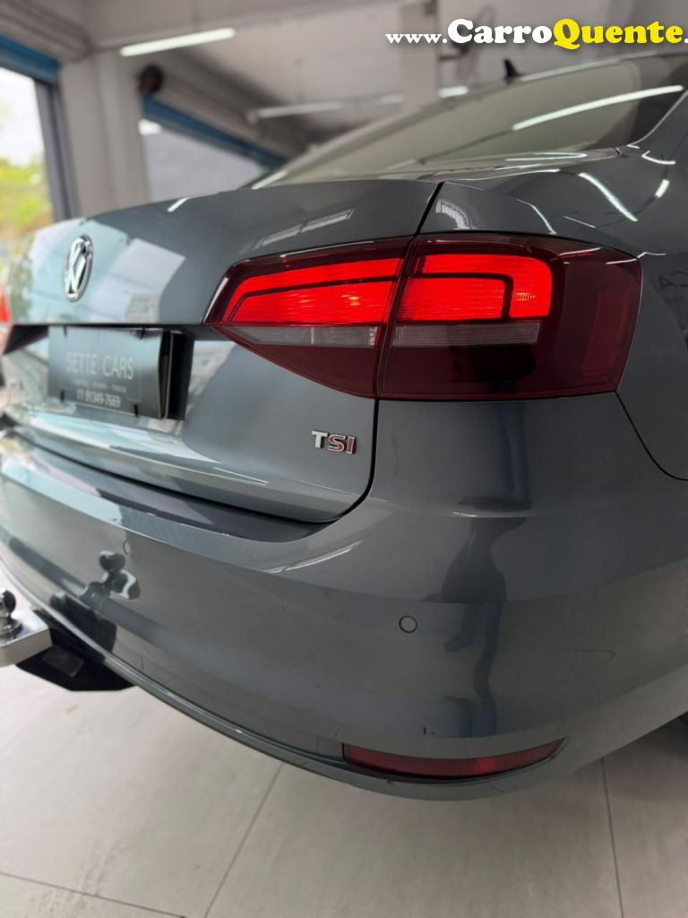 VOLKSWAGEN   JETTA HIGHLINE 2.0 TSI 16V 4P TIPTRONIC   CINZA 2016 2.0 GASOLINA - Loja