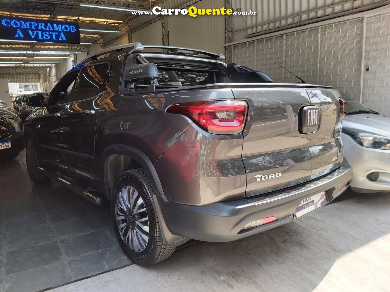 FIAT   TORO RANCH 2.0 16V 4X4 DIESEL AUT.   CINZA 2025 2.0 DIESEL - Loja