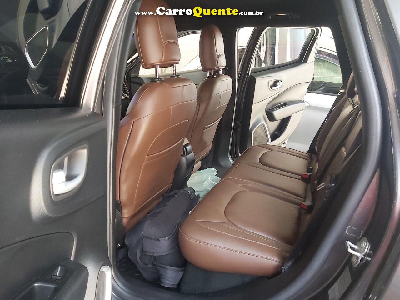 FIAT   TORO RANCH 2.0 16V 4X4 DIESEL AUT.   CINZA 2025 2.0 DIESEL - Loja