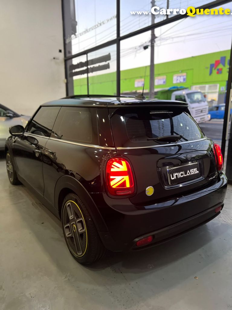 MINI   I MINI COOPER S ELECTRIC    PRETO 2022 **** ELÉTRICO - Loja