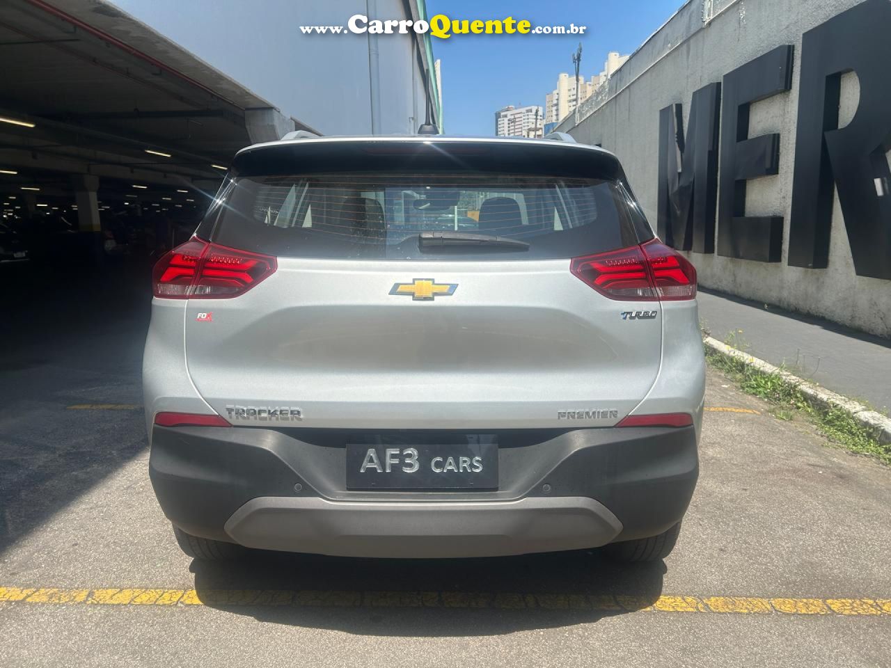 CHEVROLET   TRACKER 1.0 TURBO 12V FLEX AUT.    PRATA 2023 1.0 FLEX - Loja