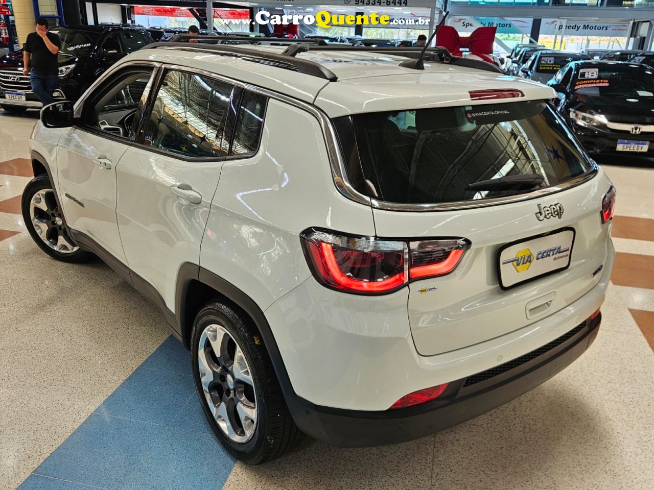 JEEP COMPASS 2.0 FLEX LONGITUDE * C/ 58.900 KM APENAS * 2020 - Loja